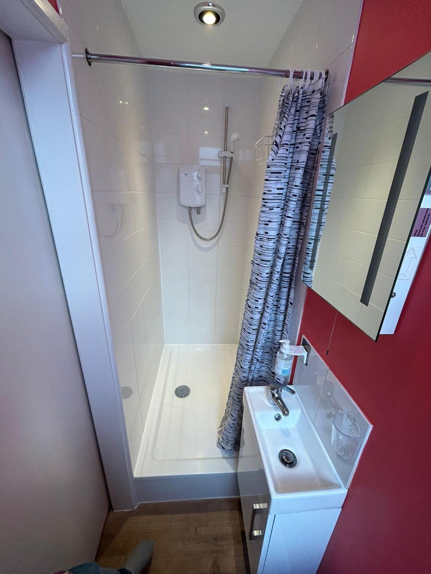 The Lyndhurst Guest House Great Yarmouth Extérieur photo