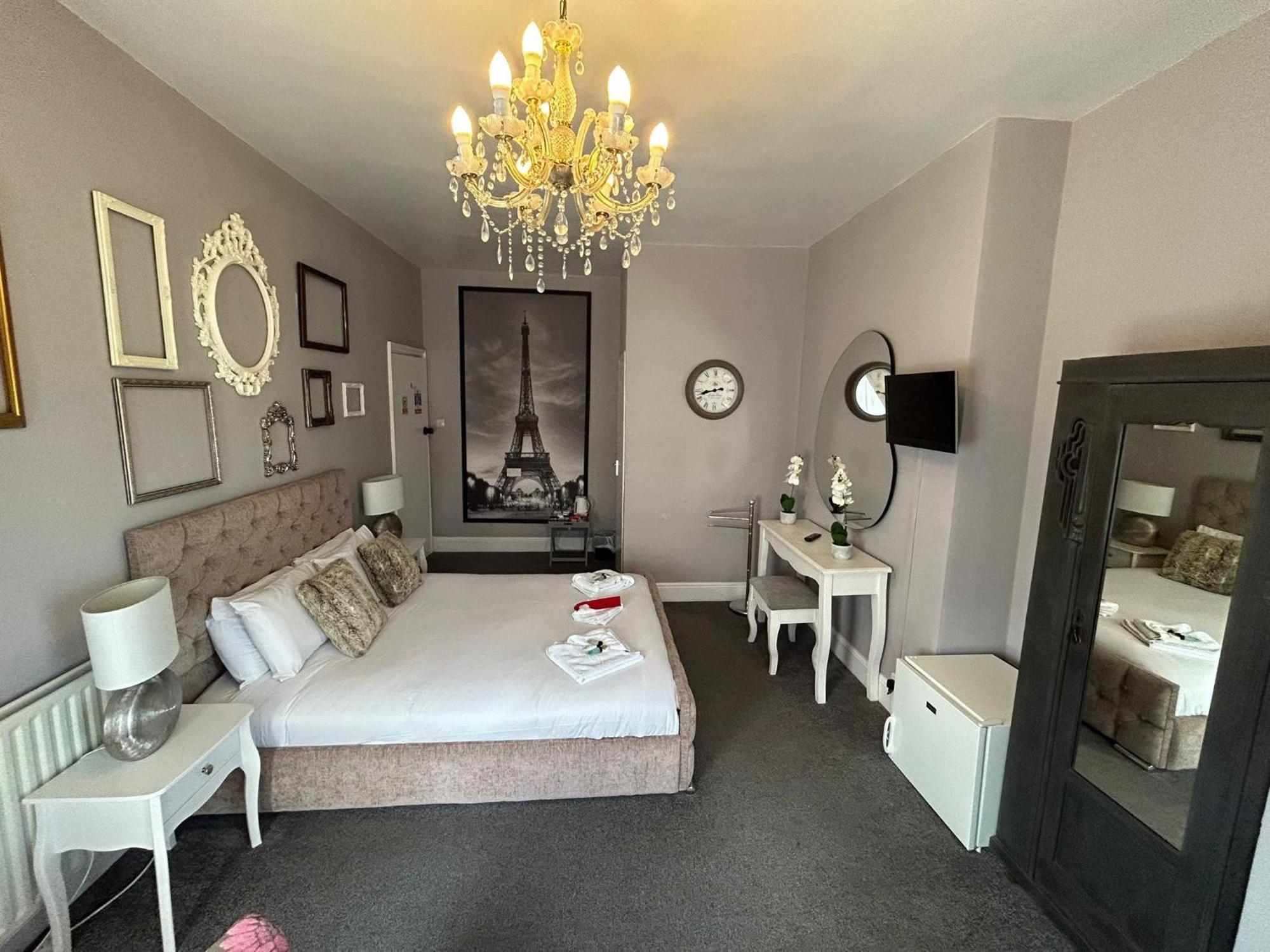 The Lyndhurst Guest House Great Yarmouth Extérieur photo